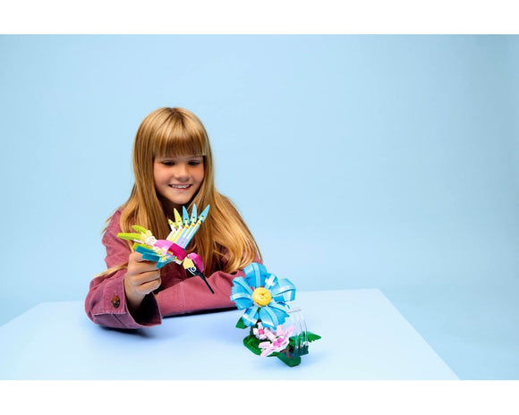 LEGO® Wild Animals: Colourful Hummingbird 31384