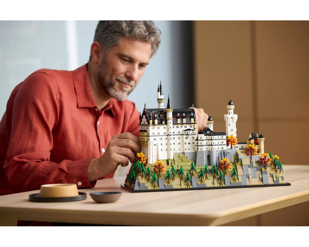 LEGO® Neuschwanstein Castle 21063