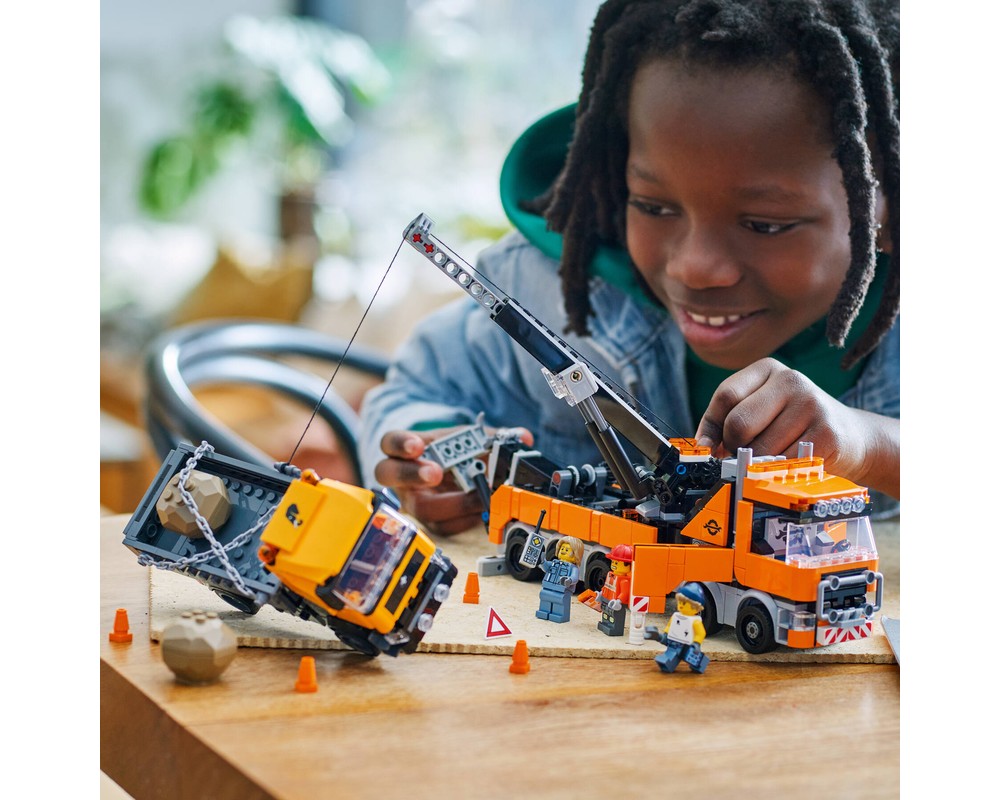 60467 LEGO® Heavy-Duty Recovery Tow Truck with Crane 60467 | I'm Rick James ...