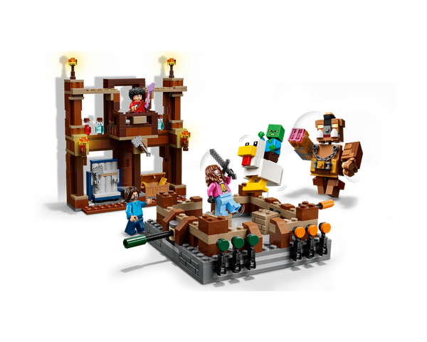 LEGO® Woodland Mansion Fighting Ring 21272