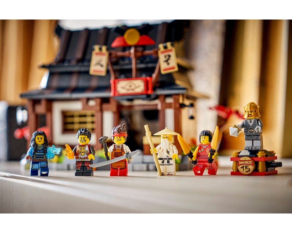 LEGO® Four Weapons Blacksmith 15th Anniversary 71858 | I'm Rick James ...