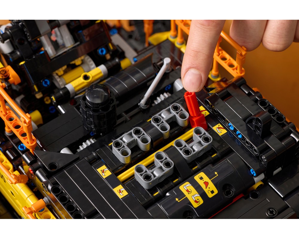 LEGO® Volvo EC500 Hybrid Excavator 42215