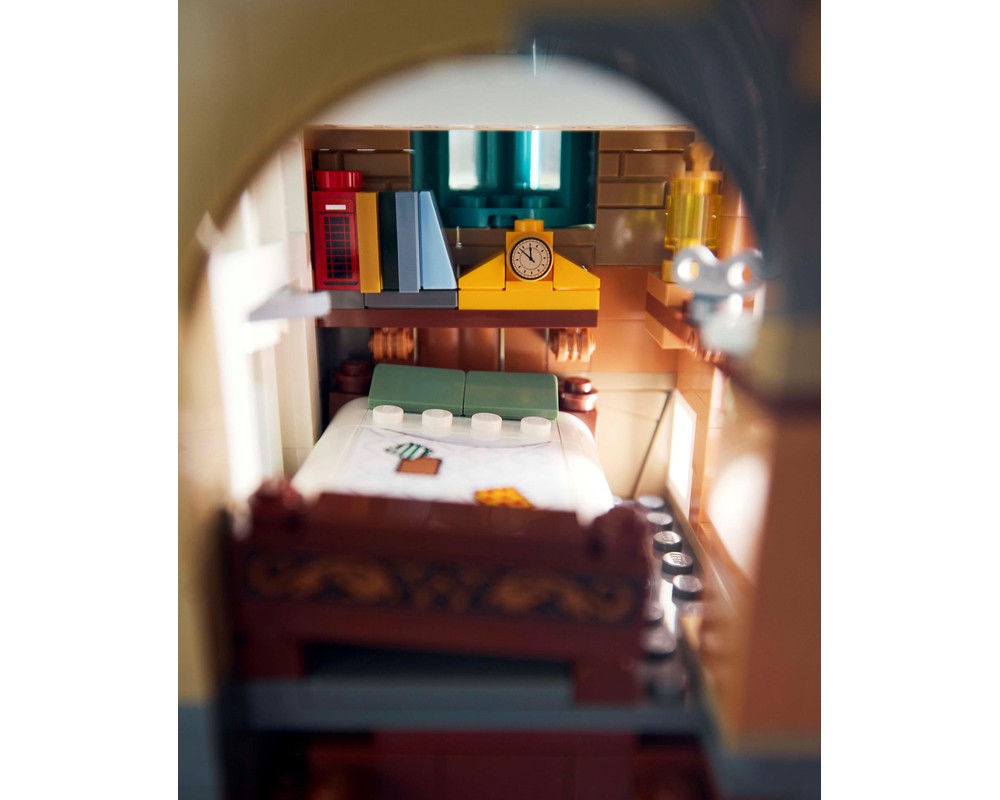 LEGO® The Burrow – Collectors' Edition 76437