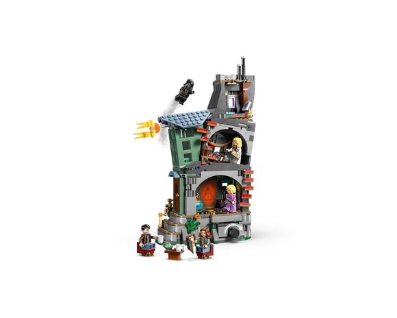 LEGO® Luna Lovegood's House 76467
