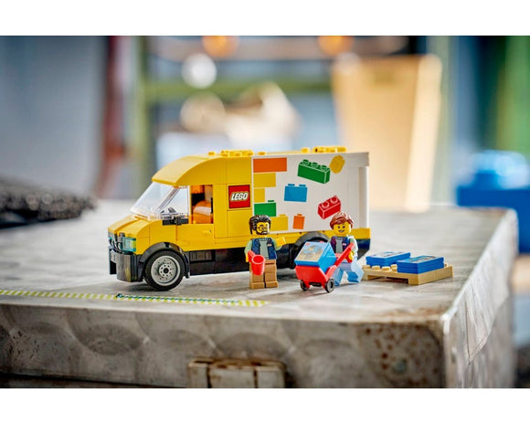 The LEGO® Van 60500