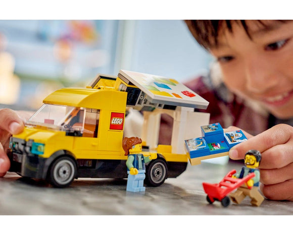 The LEGO® Van 60500