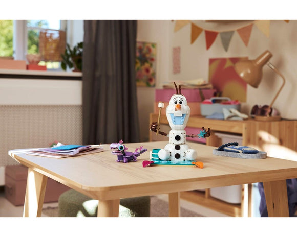 LEGO® Olaf and Bruni’s Picnic Fun 43287