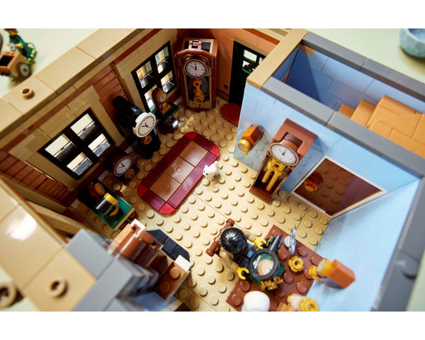 LEGO® Tudor Corner 10350