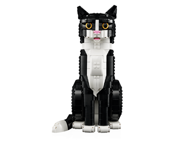 LEGO® Tuxedo Cat 21349