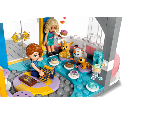 LEGO® Heartlake City Friends Club House 42689
