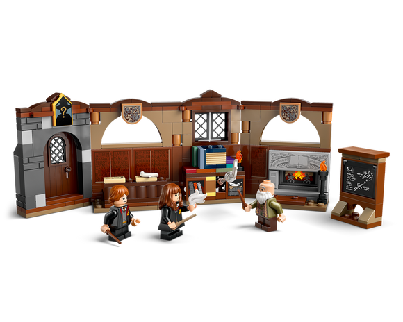 LEGO® Hogwarts™ Castle: Charms Class 76442