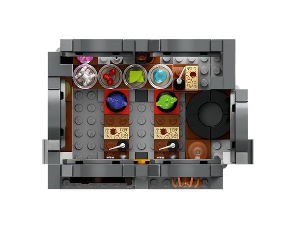LEGO® Hogwarts™ Castle: Potions Class 76431