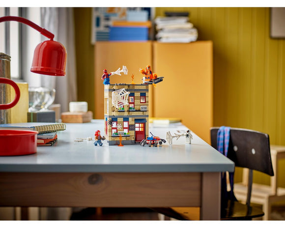 LEGO® Peter Parker’s Apartment 76317