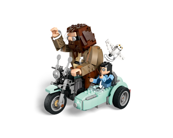 LEGO® Hagrid™ & Harry's Motorcycle Ride 76443