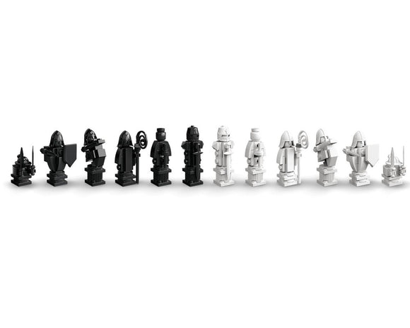 LEGO® Hogwarts™ Wizard’s Chess 76392