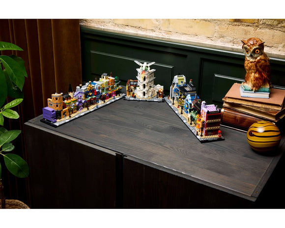 LEGO® Diagon Alley™ Wizarding Shops 76444