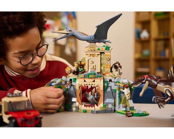 LEGO® Spinosaurus & Quetzalcoatlus Air Mission 76976