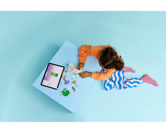 LEGO® Heartlake City Bunny Hotel 42679