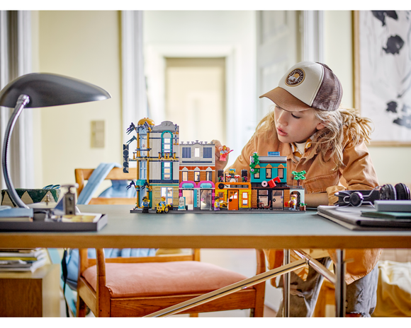 LEGO® Creator 3-in-1  Main Street 31141