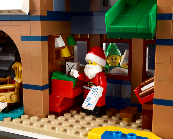 LEGO® Santa's Post Office 10339