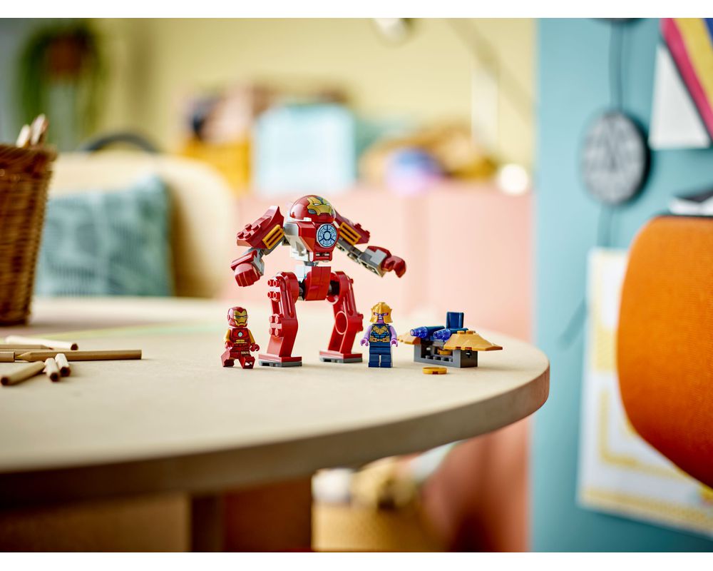 LEGO® Iron Man Hulkbuster vs. Thanos 76263
