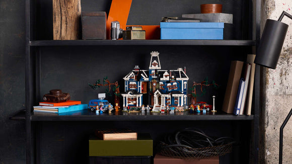 LEGO® Stranger Things: The Creel House 11370