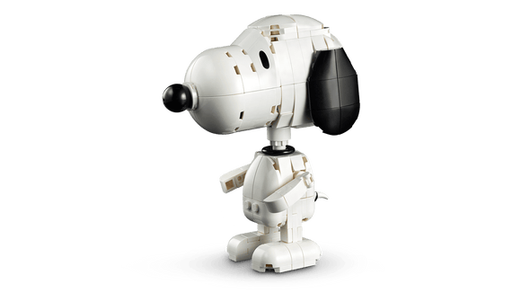 LEGO® Peanuts: Snoopy's Doghouse 21368