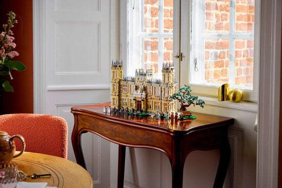 LEGO® Downton Abbey 21373