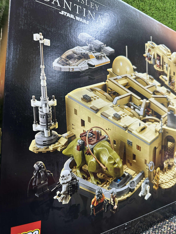 LEGO® Mos Eisley Cantina™ 75290
