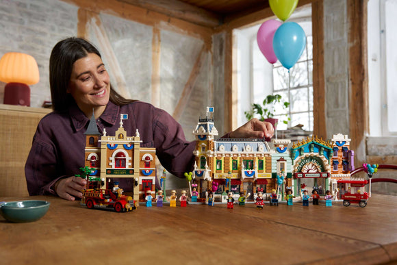 LEGO® Main Street, U.S.A. 43302