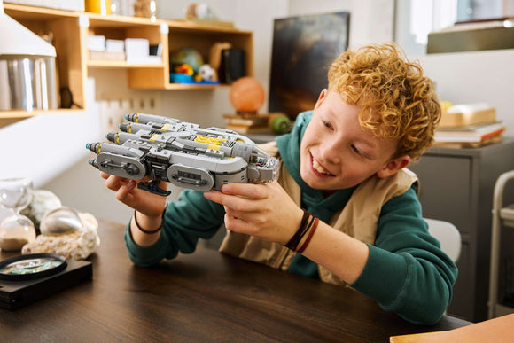 LEGO® Anzellan Starship 75445