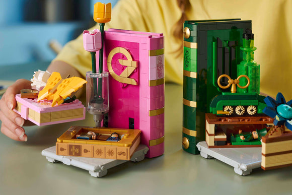 LEGO® Glinda & Elphaba Bookends 75691