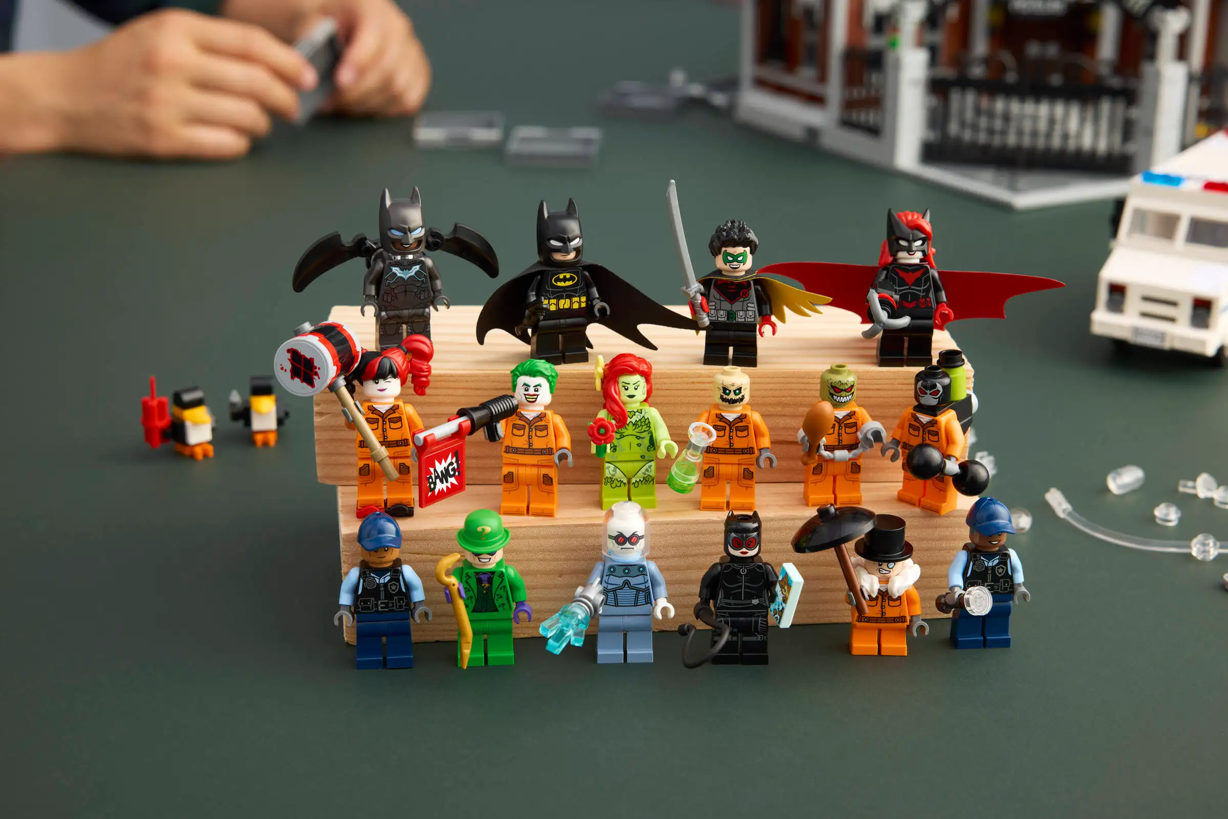 LEGO® Arkham Asylum™ 76300
