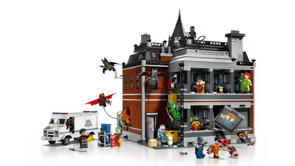 LEGO® Arkham Asylum™ 76300