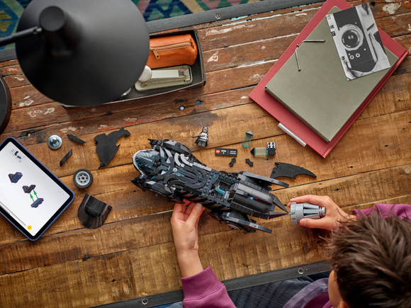 LEGO® Batman Forever™ Batmobile™ 76304