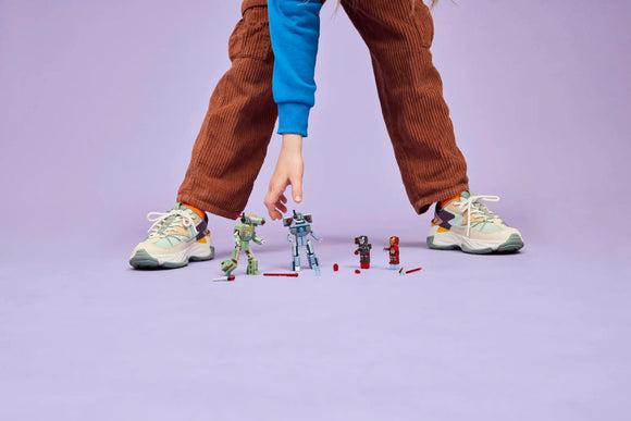 LEGO® Iron Man & War Machine vs. Hammer Drones 76320