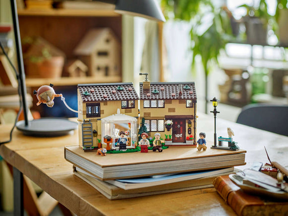 LEGO® Privet Drive: Aunt Marge's Visit 76451