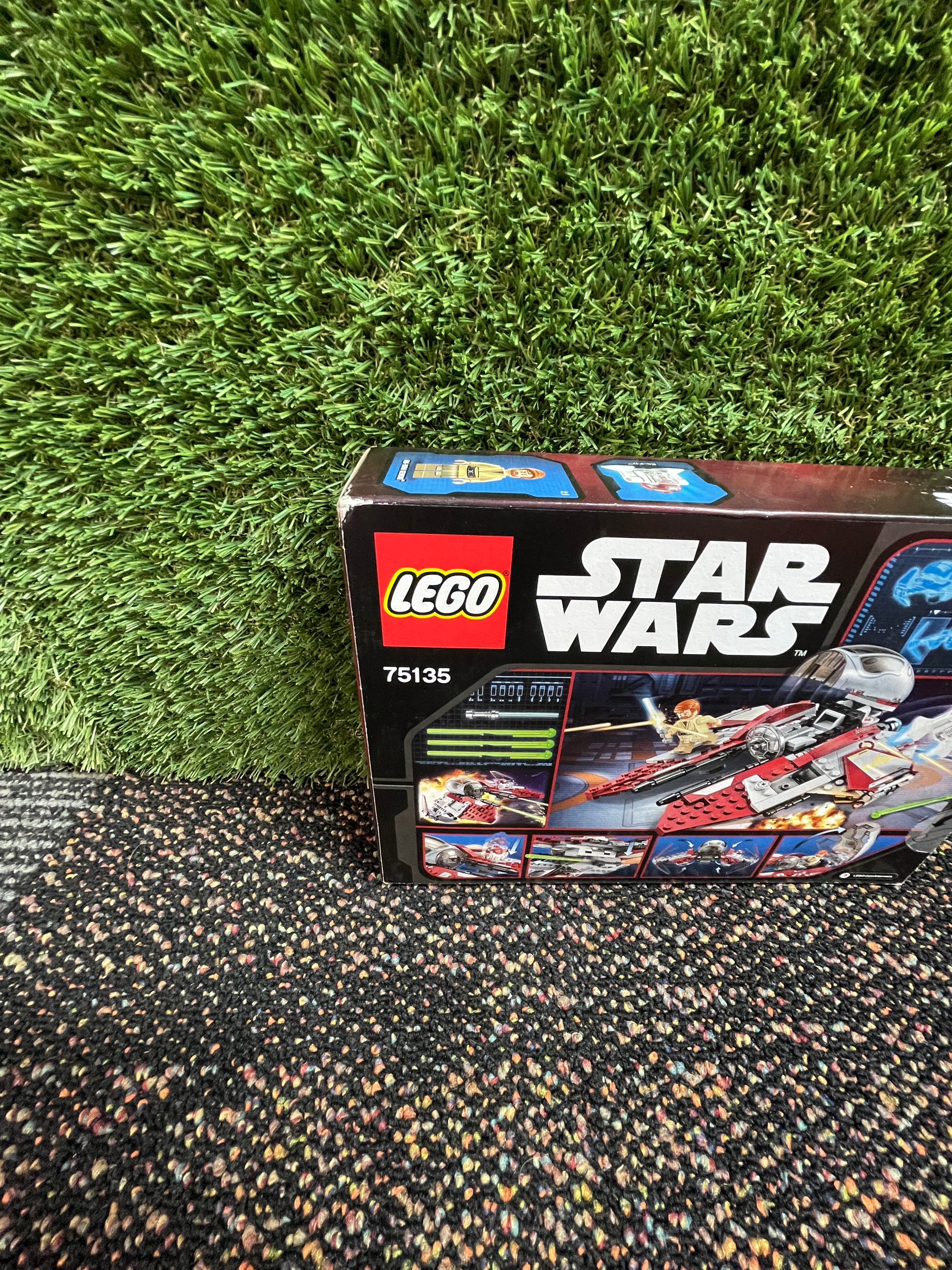 LEGO® Obi-Wan’s Jedi Interceptor™ 75135