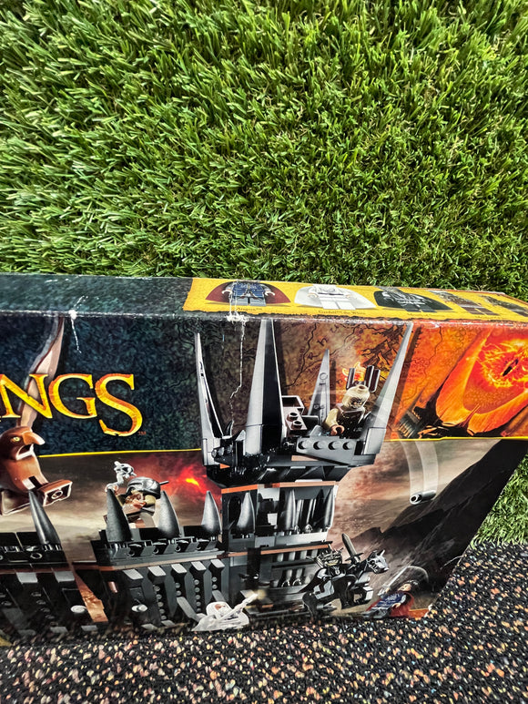 LEGO® Battle at the Black Gate 79007