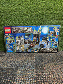 LEGO® The Crazy Scientist & His Monster 9466-5