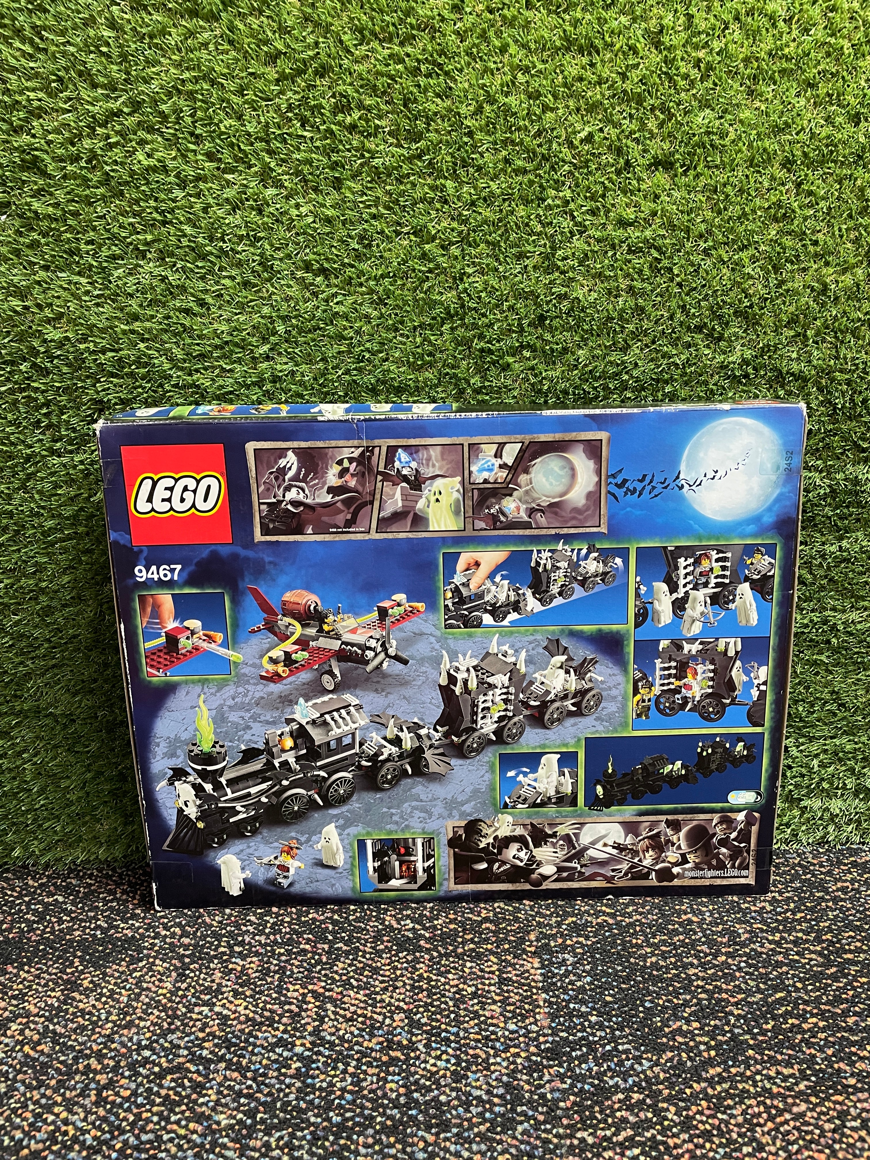 LEGO® The Ghost Train 9467