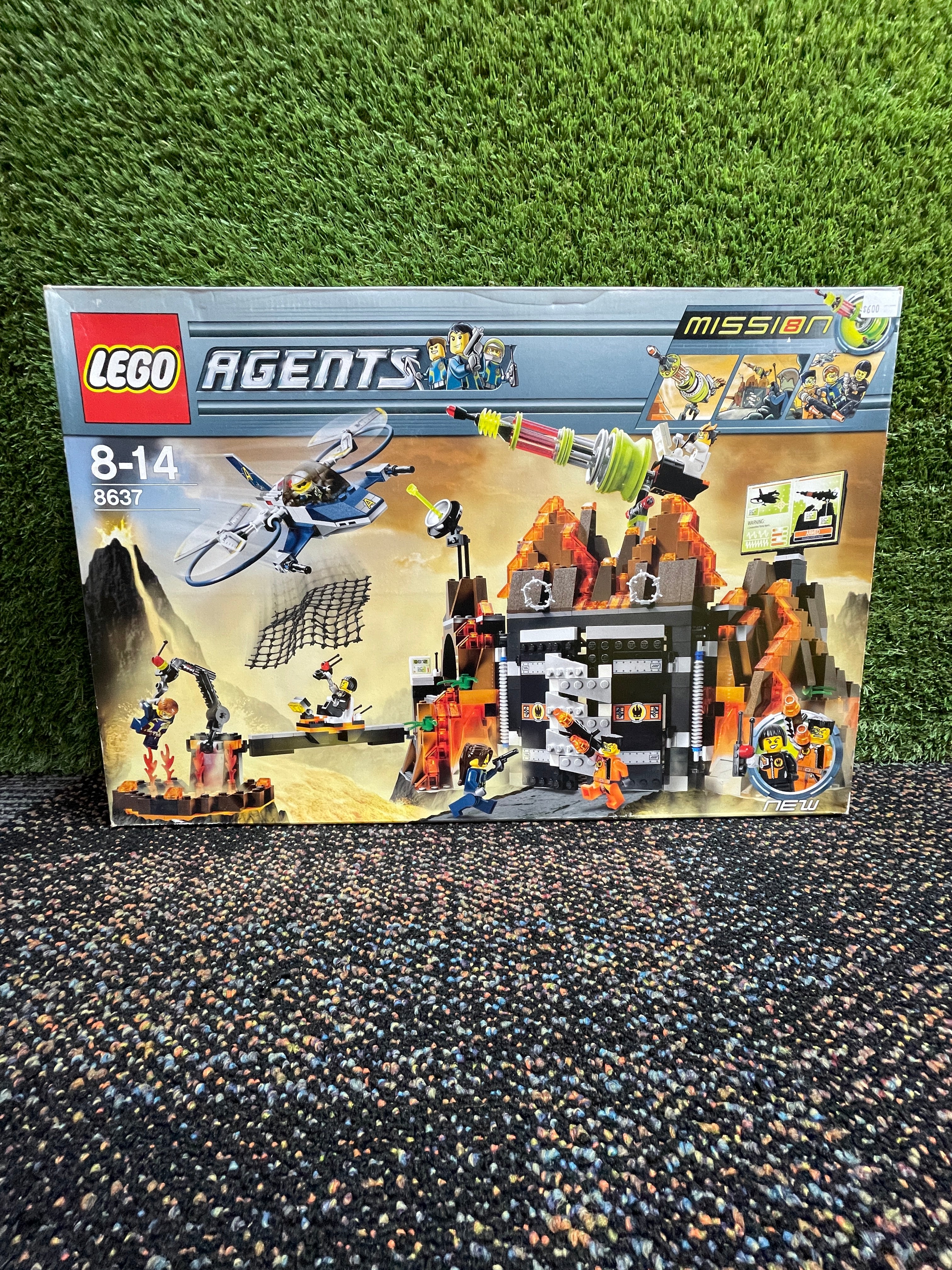 LEGO® Volcano Base 8637 | I'm Rick James Bricks