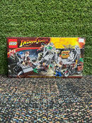 LEGO® Chauchilla Cemetery Battle 7196-2