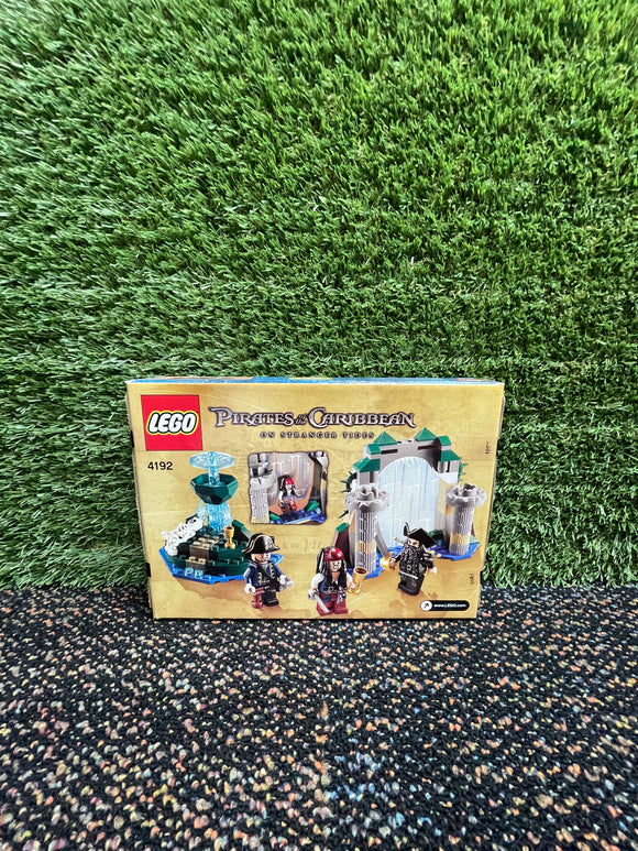LEGO® Fountain of Youth 4192