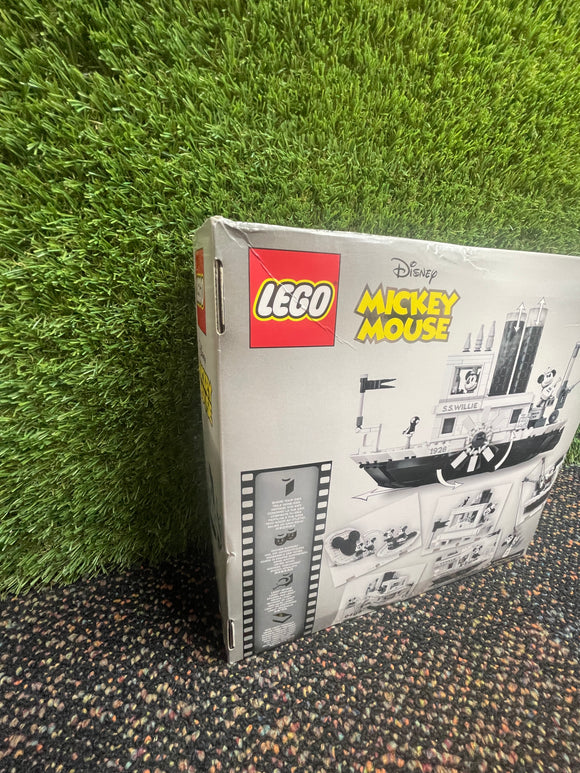 LEGO® Steamboat Willie 21317
