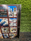 LEGO® Millennium Falcon™ 75105-8