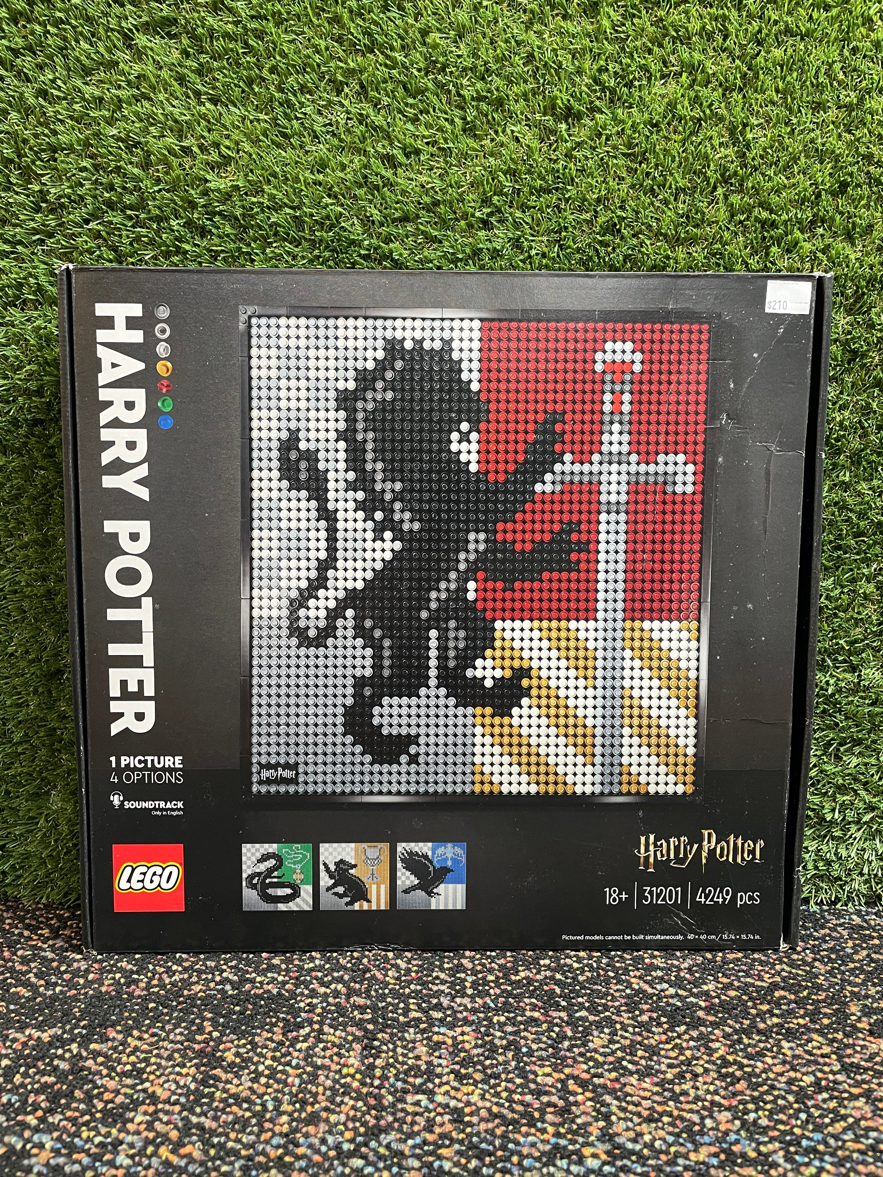 LEGO® Harry Potter Hogwarts™ Crests 31201 - 0