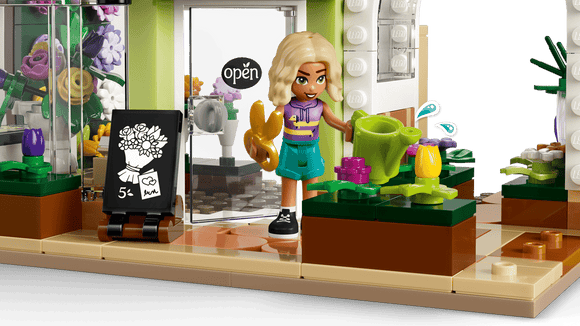LEGO® Creative Flower Shop 42693
