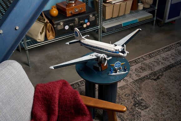 LEGO® Douglas™ DC-3™ PAN AM® Airliner 11378