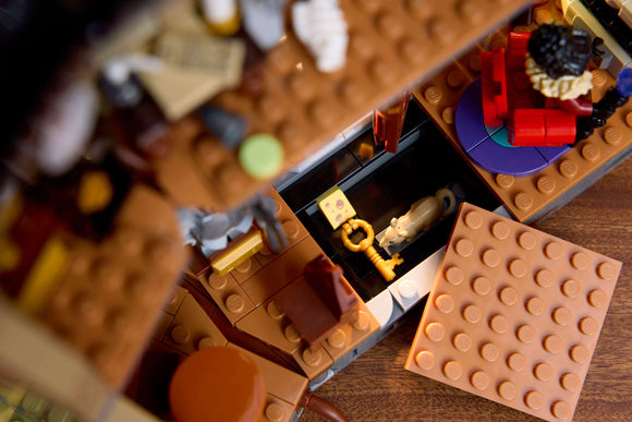 LEGO® Mayor Manor 11383